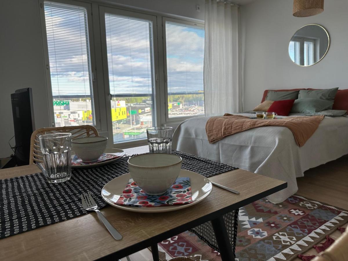Near Center W/ Smart-tv, Tram Stop And Gym Visit *